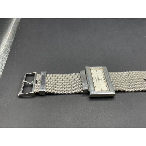 Vintage Anya Ltd. Watch Silver Tone G2249 Rectangular Face Mesh Strap - Picture 3 of 10